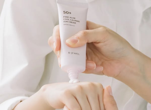 비쥬얼 핑크 알로에 쿨 카밍 선스크린 40ml