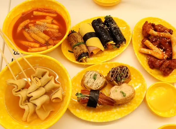 병아리 김밥 | 명동 한국 음식 맛집