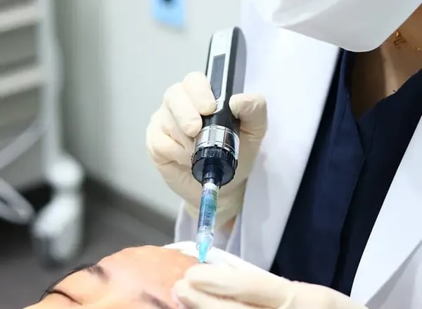 청담 에끌라 드 | 청담피부과의 피부치료