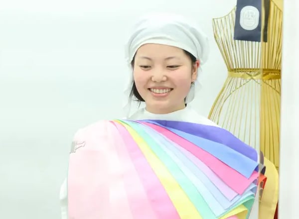 컬러가 산다 홍대 동교센터점 | 퍼스널 컬러 분석
