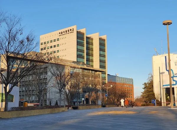 서울시립대학교