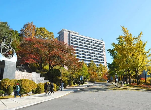 국민대학교
