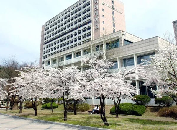 국민대학교