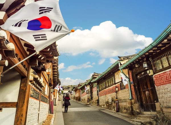 서울 문화 2일 투어 (경복궁 · 북촌 한옥마을 · 등산객장 · 은평 한옥마을 · 스타필드 도서관) - 서울출발