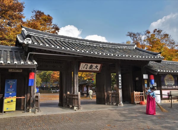 외국인 전용 경기도 일일 투어 – 수원화성 & 한국민속촌