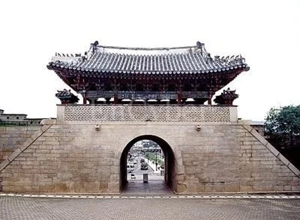 고스트 투어 | 도보 여행